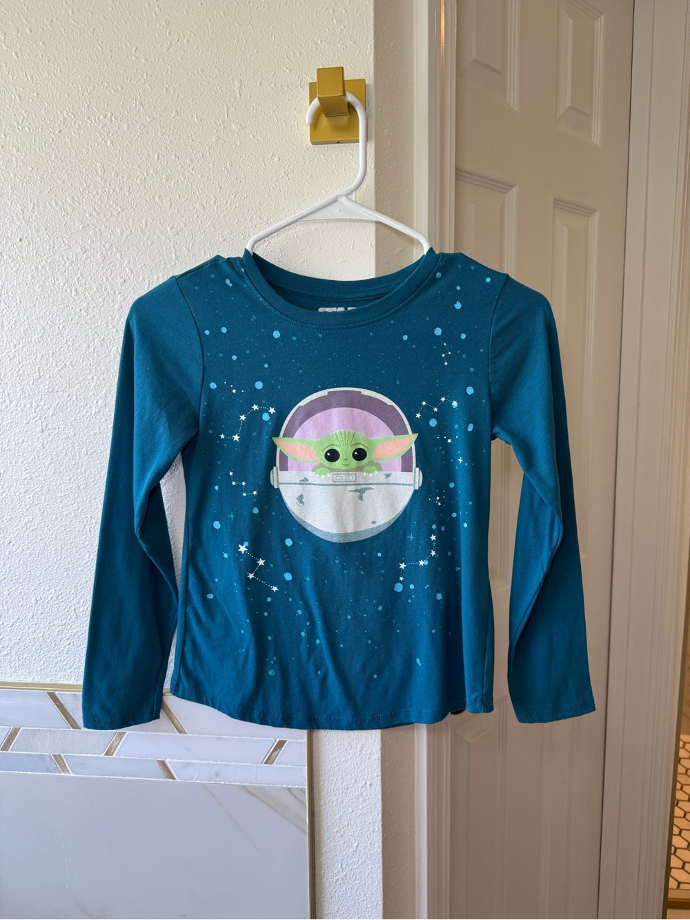 Long-Sleeve Kids Teal Star Wars Baby Yoda Graphic Tee
